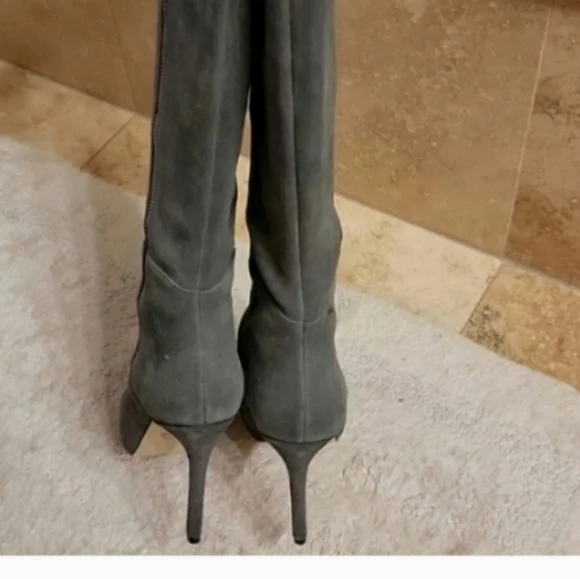 Michael Korsgrey real suede boots size 8,5